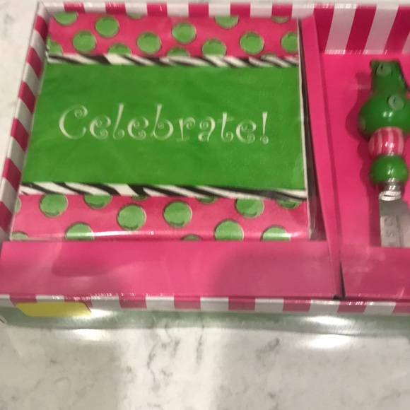 Napkin and spreader set - Picture 2 of 3